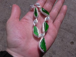 ろうかん翡翠ネックレス