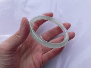 氷翡翠バングル