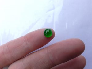 ろうかん翡翠ルース