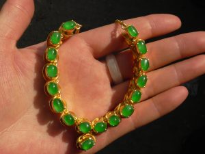 ろうかん翡翠ルース