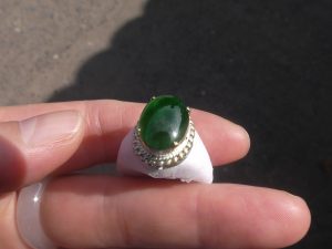 ロウカン翡翠（ヒスイ）ルース