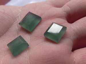 藍翡翠プレート