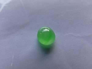 蛍光翡翠ルース