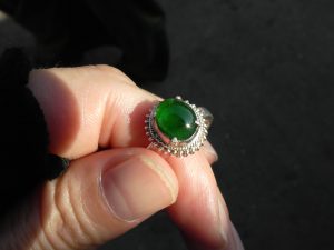 ろうかん翡翠ルース