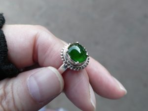 ろうかん翡翠ルース