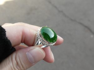 ろうかん翡翠ルース