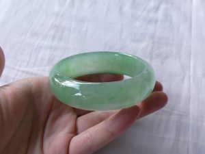 高級氷翡翠バングル