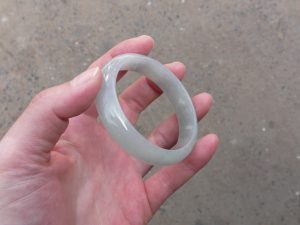 本翡翠バングル