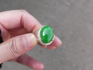 ろうかん翡翠ルース