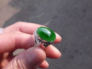 ろうかん翡翠リング