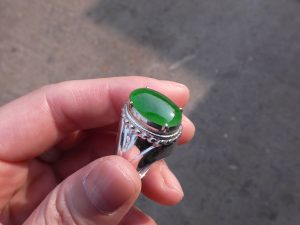 ろうかん翡翠リング