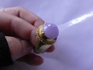 ラベンダー翡翠ルース