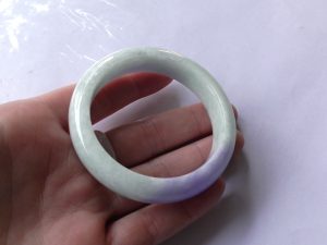 ラベンダー翡翠バングル
