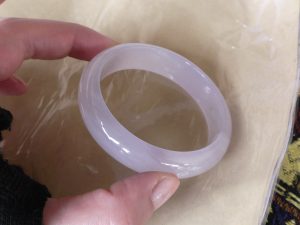 ラベンダー氷翡翠バングル