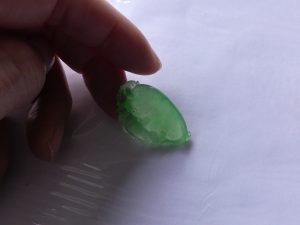 氷翡翠カービング