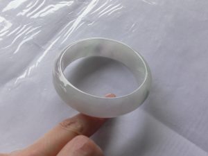 ラベンダー翡翠バングル　めぶき