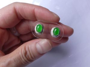 ろうかん翡翠ペアルース