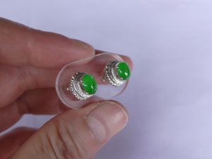 ろうかん翡翠ペアルース