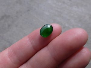 ろうかん翡翠ルース