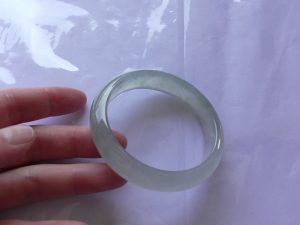 高級氷翡翠バングル