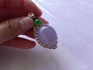 ラベンダー翡翠ルース