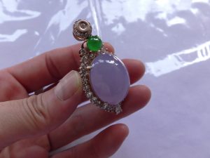 ラベンダー翡翠ルース