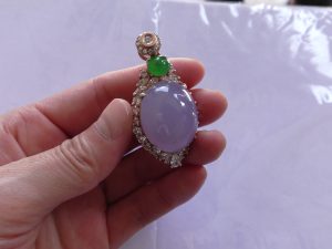 ラベンダー翡翠ルース