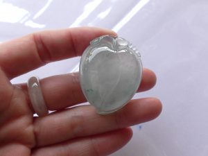 氷翡翠カービング　氷芒果