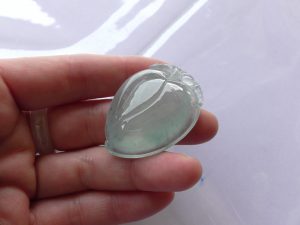 氷翡翠カービング