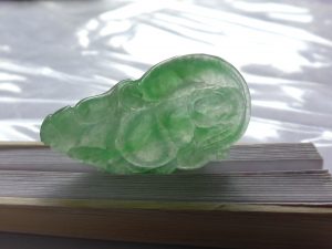 翡翠カービング