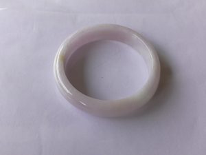 ラベンダー翡翠バングル
