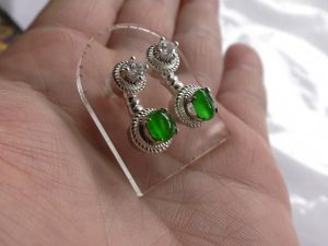 ろうかん翡翠ペアルース