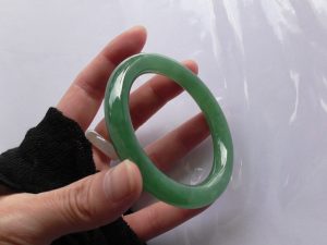 高級プリンセス翡翠バングル