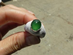 ろうかん翡翠ルース