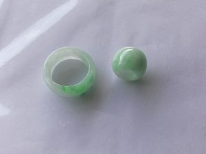 くりぬき翡翠リング&ペンダント