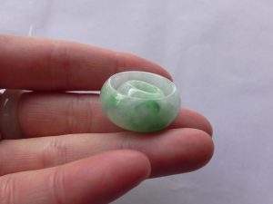 くりぬき翡翠リング＆ペンダント