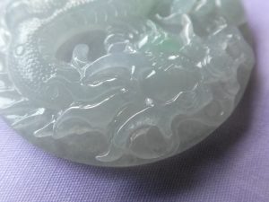 氷翡翠カービング