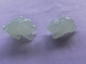 氷翡翠カービング　豚と象