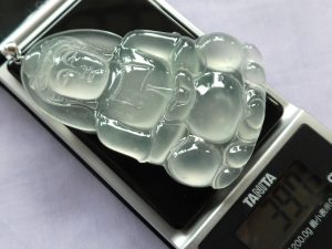 氷翡翠カービング
