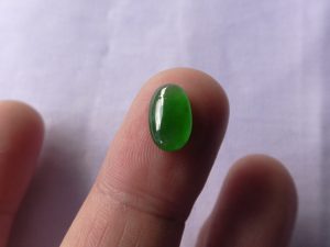 ろうかん翡翠ルース