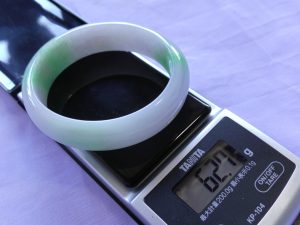 本翡翠バングル