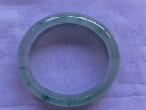 高級氷翡翠バングル