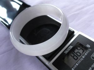 氷翡翠バングル