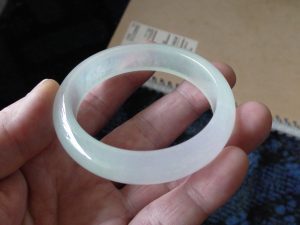 高級氷翡翠バングル
