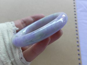 ラベンダー翡翠バングル