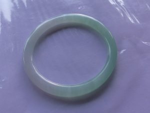 氷翡翠プリンセスバングル