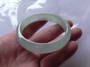 高級氷翡翠バングル