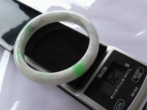 本翡翠バングル