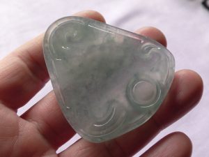 高級氷翡翠カービング