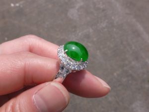 ろうかん翡翠ルース